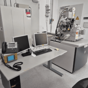 FIB FEI 005 TFS Quanta 400 FIB Electron Microscope 04 Regen Microscopy used second hand electron microscope for sale