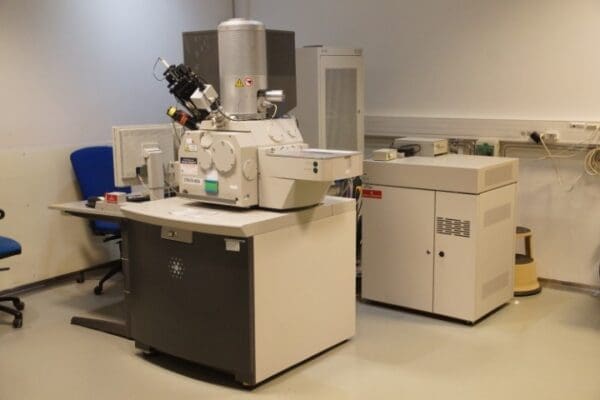 FIB FEI 005 TFS Quanta 400 FIB Electron Microscope MAIN Regen Microscopy used second hand electron microscope for sale