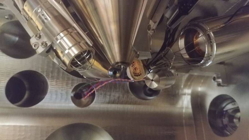 FIB FEI 014 FEI Versa 3D FIB SEM Dual Beam Chamber 2 Regen Microscopy used second hand electron microscope for sale